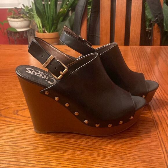 Circus by Sam Edelman Shoes - Circus by Sam Edelmom 9.5 heels, excellent condition super cute shoe
